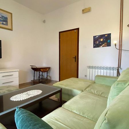 פורץ Apartment Gracijana מראה חיצוני תמונה